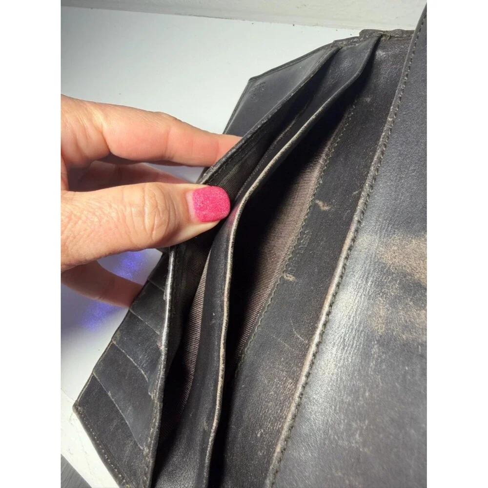 Gucci Brown and Beige Monogram Continental Wallet (Fair) - Picture 15 of 16